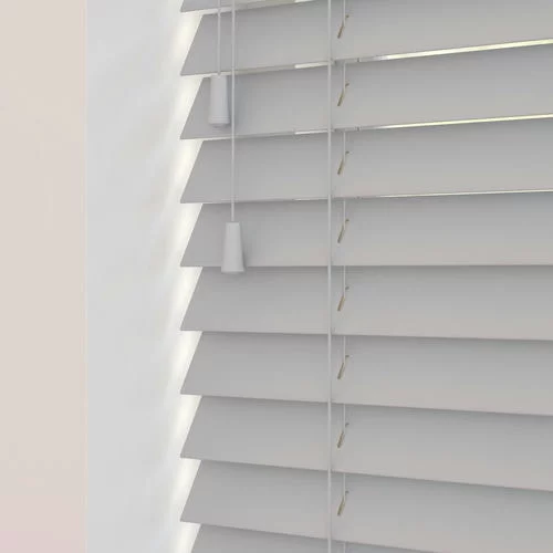 https://onlineblindz.co.uk/hub/blinds/perfect-fit-real-wood-venetian-blind/bermondsey-cds-perfect-fit-real-wood-venetian-blind-1.webp