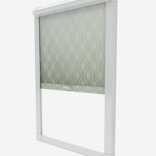 https://onlineblindz.co.uk/hub/blinds/perfect-fit-roller-blind/harmony-white-perfect-fit-roller-blind-2.webp