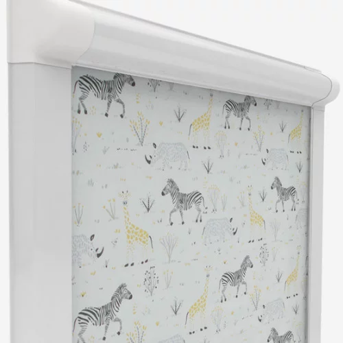 https://onlineblindz.co.uk/hub/blinds/perfect-fit-roller-blind/in-the-jungle-multi-perfect-fit-roller-blind-3.webp