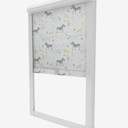 https://onlineblindz.co.uk/hub/blinds/perfect-fit-roller-blind/in-the-jungle-multi-perfect-fit-roller-blind-4.webp