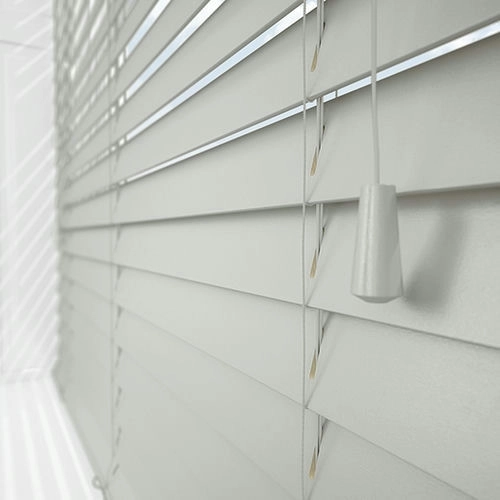 https://onlineblindz.co.uk/hub/blinds/real-wood-blind/pure-wood-pebble-grey-real-wood-blind-7.webp