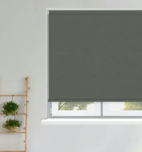 https://onlineblindz.co.uk/hub/blinds/roller-blind/alessa-anthracite-roller-blind-1.webp