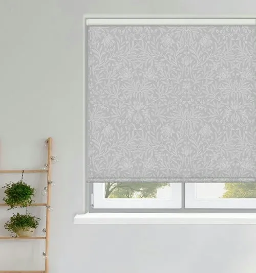 https://onlineblindz.co.uk/hub/blinds/roller-blind/althea-cathedral-grey-roller-blind-1.webp
