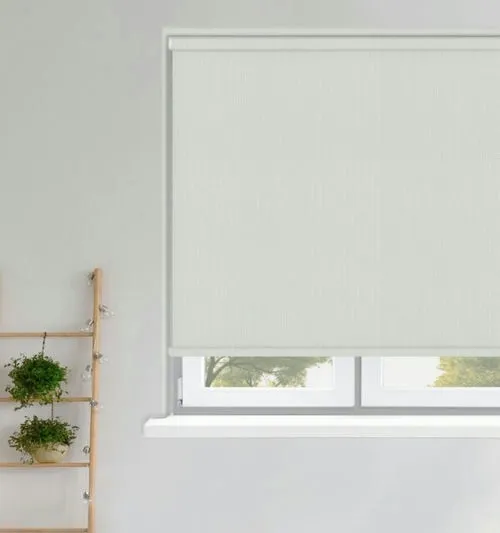 https://onlineblindz.co.uk/hub/blinds/roller-blind/arielle-whispergrey-roller-blind-1.webp