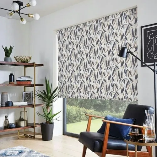 https://onlineblindz.co.uk/hub/blinds/roller-blind/azalea-pacific-roller-blind-3.webp