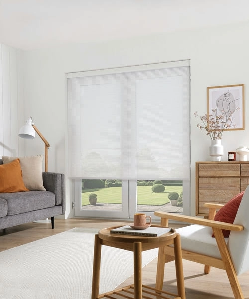 https://onlineblindz.co.uk/hub/blinds/roller-blind/java-white-roller-blind-5.webp