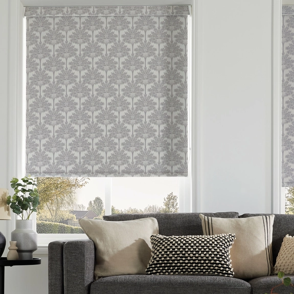 https://onlineblindz.co.uk/hub/blinds/roller-blind/kaitlyn-blackout-slate-roller-blind-3.webp