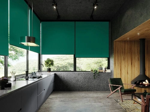 https://onlineblindz.co.uk/hub/blinds/roller-blind/maren-cacti-roller-blind-7.webp