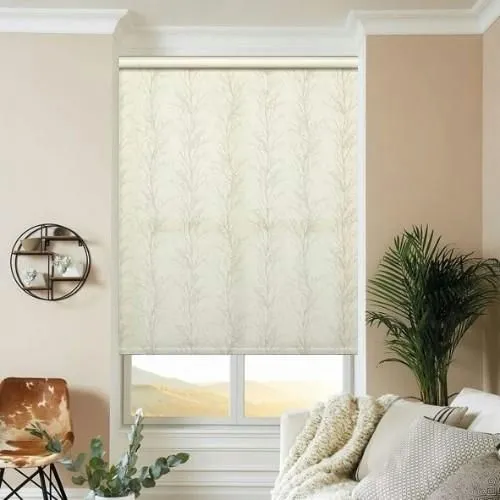 https://onlineblindz.co.uk/hub/blinds/roller-blind/miley-ecru-roller-blind-1.webp