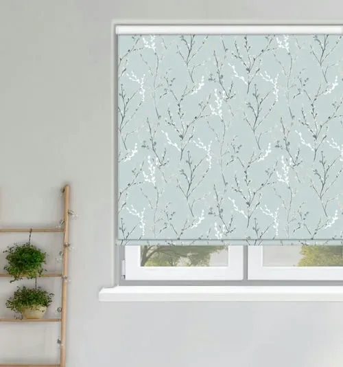 https://onlineblindz.co.uk/hub/blinds/roller-blind/noble-morning-mist-roller-blind-1.webp