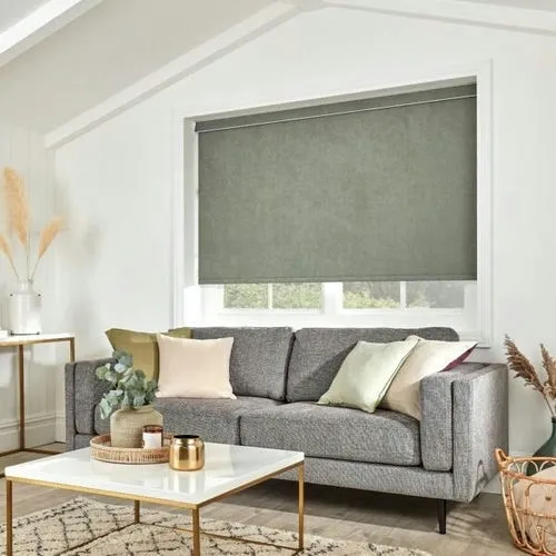https://onlineblindz.co.uk/hub/blinds/roller-blind/noella-forest-pine-roller-blind-3.webp