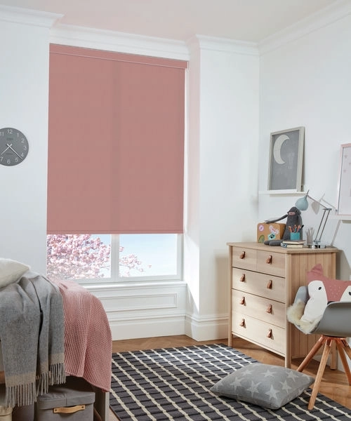https://onlineblindz.co.uk/hub/blinds/roller-blind/pop-tutu-roller-blind-7.webp