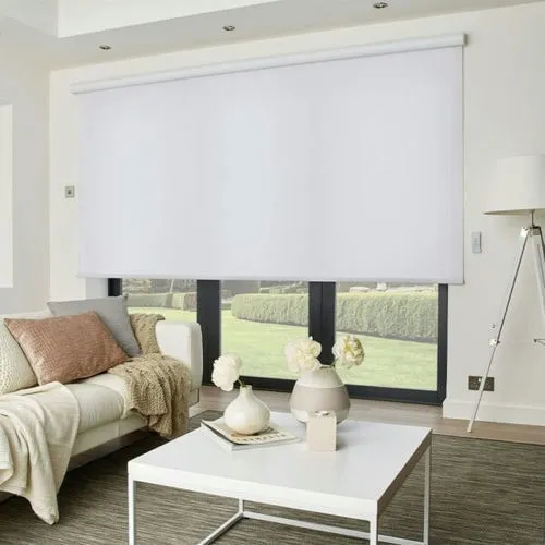 https://onlineblindz.co.uk/hub/blinds/roller-blind/ritz-cotton-roller-blind-3.webp