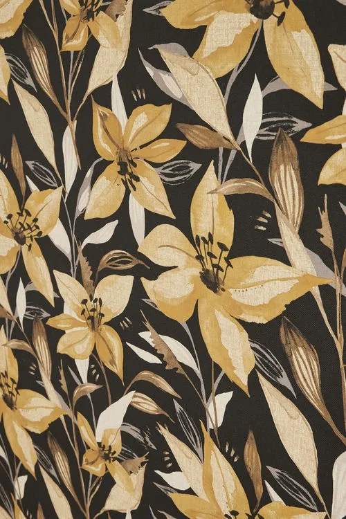 https://onlineblindz.co.uk/hub/blinds/roller-blind/stargazer-blackout-ochre-roller-blind-4.webp