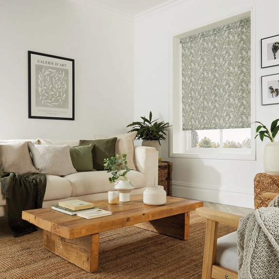 https://onlineblindz.co.uk/hub/blinds/roller-blind/thistle-sage-roller-blind-2.webp