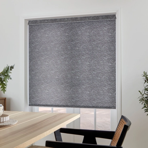 https://onlineblindz.co.uk/hub/blinds/roller-blind/zen-blackout-charcoal-roller-blind-4.webp
