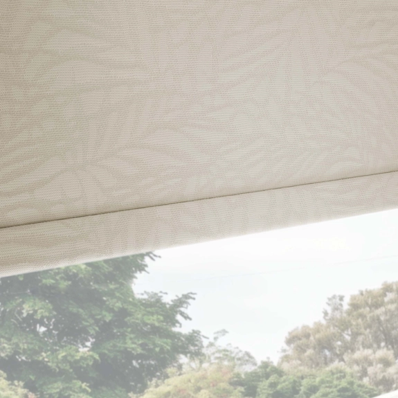 https://onlineblindz.co.uk/hub/blinds/roller-blind/zen-blackout-linen-roller-blind-3.webp