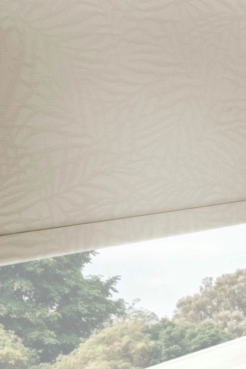 https://onlineblindz.co.uk/hub/blinds/roller-blind/zen-blackout-linen-roller-blind-5.webp