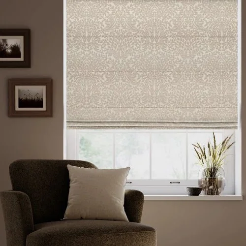 https://onlineblindz.co.uk/hub/blinds/roman-blind/alessia-caramel-roman-blind-1.webp