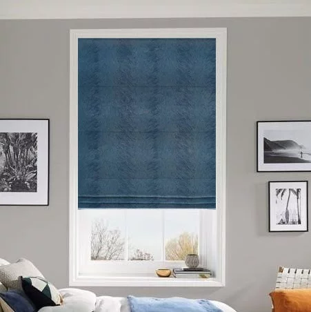 https://onlineblindz.co.uk/hub/blinds/roman-blind/alexis-danube-roman-blind-1.webp