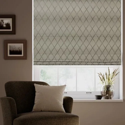 https://onlineblindz.co.uk/hub/blinds/roman-blind/anise-mercury-roman-blind-1.webp