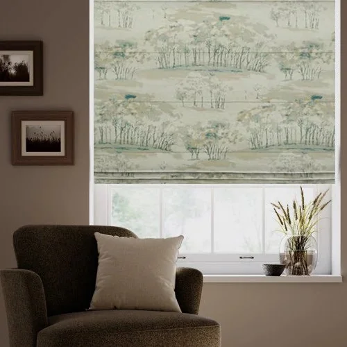 https://onlineblindz.co.uk/hub/blinds/roman-blind/anne-seafoam-roman-blind-1.webp