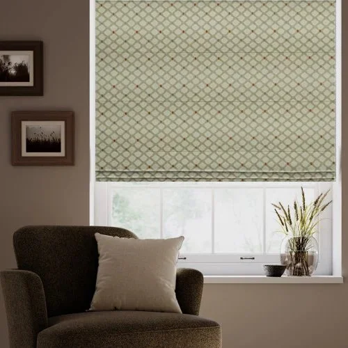 https://onlineblindz.co.uk/hub/blinds/roman-blind/anwen-burnt-orange-roman-blind-1.webp