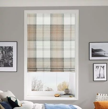 https://onlineblindz.co.uk/hub/blinds/roman-blind/ayla-oatmeal-roman-blind-1.webp