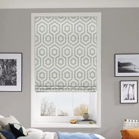 https://onlineblindz.co.uk/hub/blinds/roman-blind/azure-natural-roman-blind-1.webp