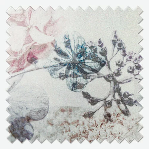 https://onlineblindz.co.uk/hub/blinds/roman-blind/beverly-blush-roman-blind-4.webp
