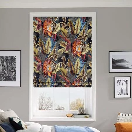 https://onlineblindz.co.uk/hub/blinds/roman-blind/carissa-amazon-roman-blind-1.webp