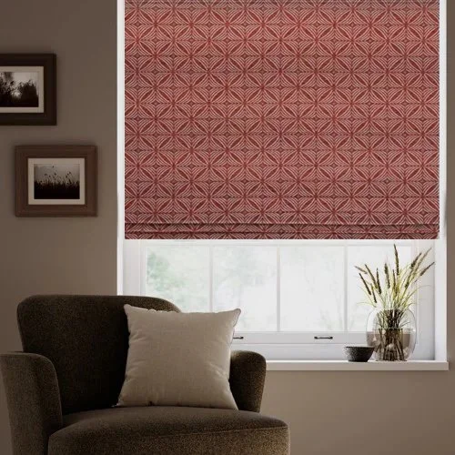 https://onlineblindz.co.uk/hub/blinds/roman-blind/coco-rosso-roman-blind-1.webp