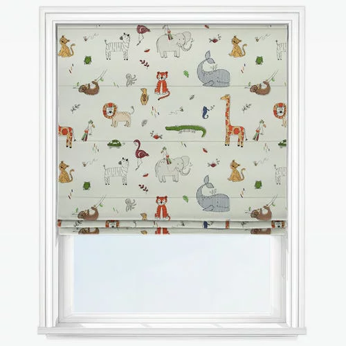 https://onlineblindz.co.uk/hub/blinds/roman-blind/damaris-jungle-roman-blind-2.webp