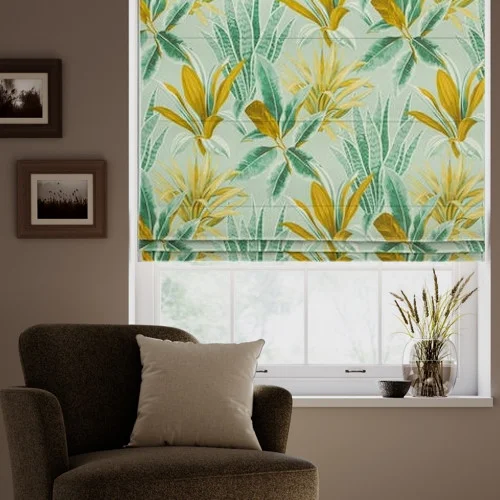 https://onlineblindz.co.uk/hub/blinds/roman-blind/darnley-celadon-roman-blind-1.webp