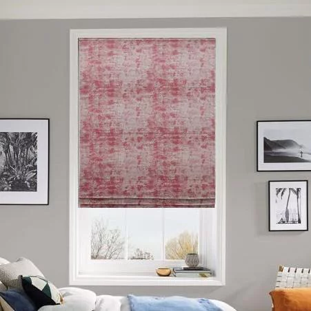 https://onlineblindz.co.uk/hub/blinds/roman-blind/dorothy-cardinal-roman-blind-1.webp