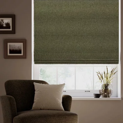 https://onlineblindz.co.uk/hub/blinds/roman-blind/emily-tweed-roman-blind-1.webp