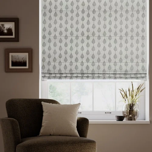 https://onlineblindz.co.uk/hub/blinds/roman-blind/finsbury-caribou-roman-blind-1.webp