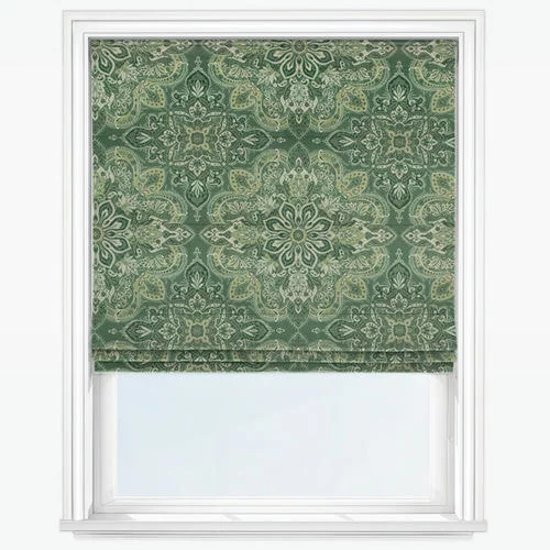https://onlineblindz.co.uk/hub/blinds/roman-blind/galadriel-spruce-roman-blind-2.webp