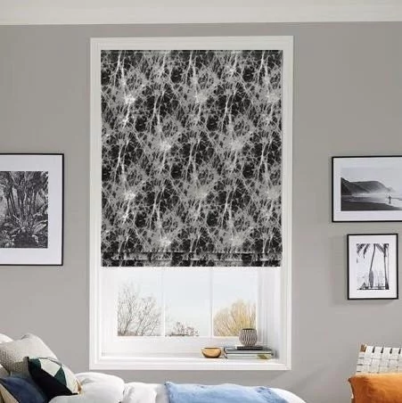 https://onlineblindz.co.uk/hub/blinds/roman-blind/ginny-charcoal-roman-blind-1.webp