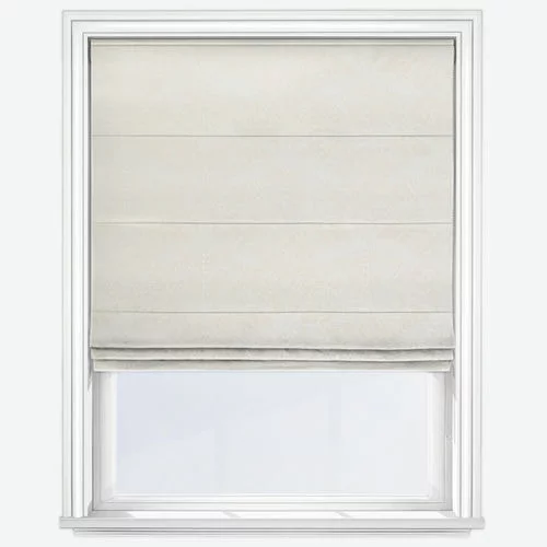 https://onlineblindz.co.uk/hub/blinds/roman-blind/glamorous-champagne-roman-blind-2.webp
