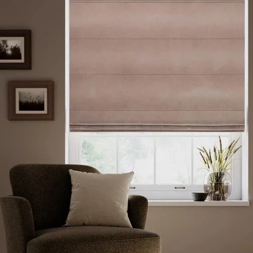 https://onlineblindz.co.uk/hub/blinds/roman-blind/hue-dusky-pink-roman-blind-1.webp