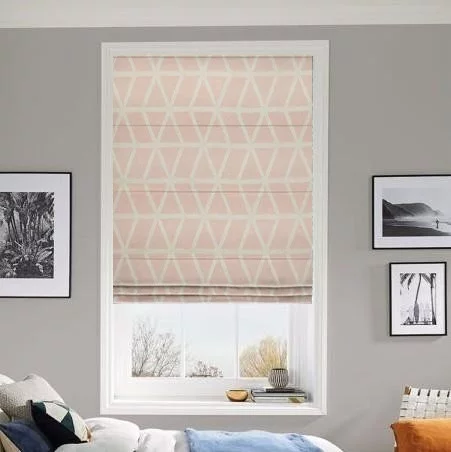 https://onlineblindz.co.uk/hub/blinds/roman-blind/iliana-peach-roman-blind-1.webp