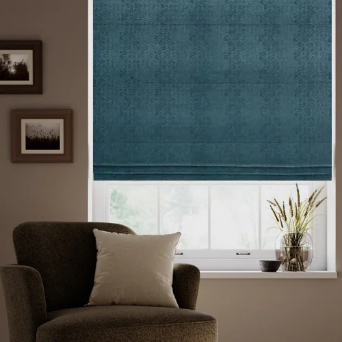 https://onlineblindz.co.uk/hub/blinds/roman-blind/iridessa-twilight-roman-blind-1.webp