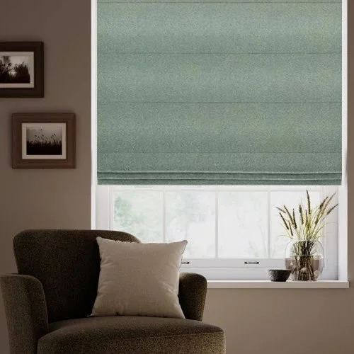https://onlineblindz.co.uk/hub/blinds/roman-blind/isla-hydro-roman-blind-1.webp