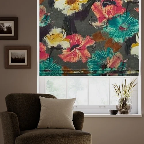 https://onlineblindz.co.uk/hub/blinds/roman-blind/joanne-graphite-roman-blind-1.webp