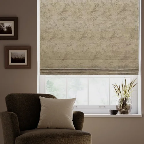 https://onlineblindz.co.uk/hub/blinds/roman-blind/marin-beige-roman-blind-1.webp