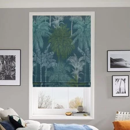 https://onlineblindz.co.uk/hub/blinds/roman-blind/martina-lagoon-roman-blind-1.webp