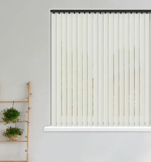 https://onlineblindz.co.uk/hub/blinds/vertical-blind/bold-cream-vertical-blind-1.webp