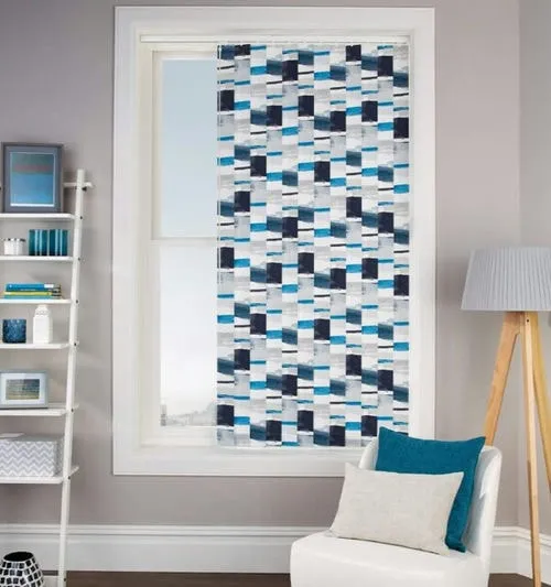 https://onlineblindz.co.uk/hub/blinds/vertical-blind/chic-lago-vertical-blind-3.webp