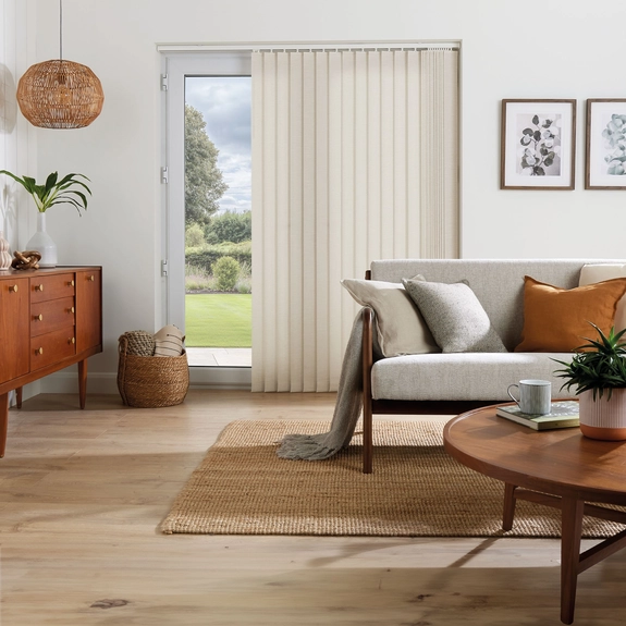 https://onlineblindz.co.uk/hub/blinds/vertical-blind/haven-oatmeal-vertical-blind-6.webp
